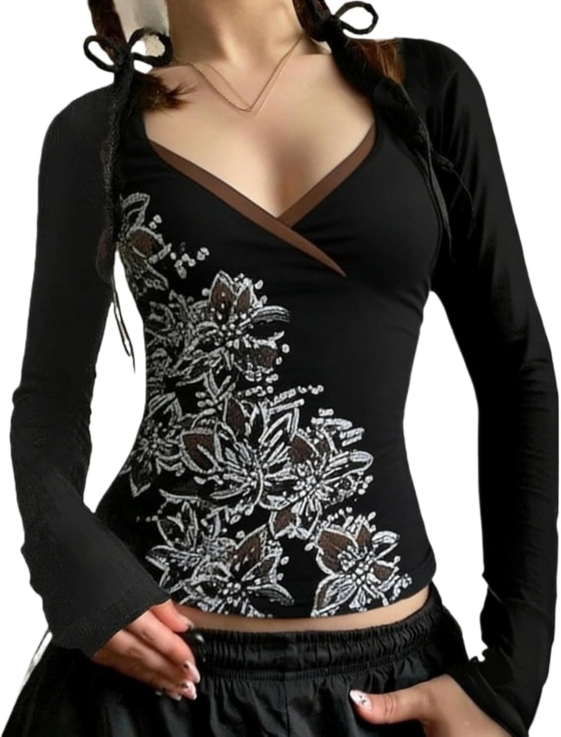 GGOOB Fairy Grunge Floral V-Neck Long Sleeve Top - Image 1